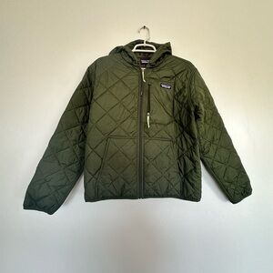 Patagonia Women’s Diamond Quilted Bomber